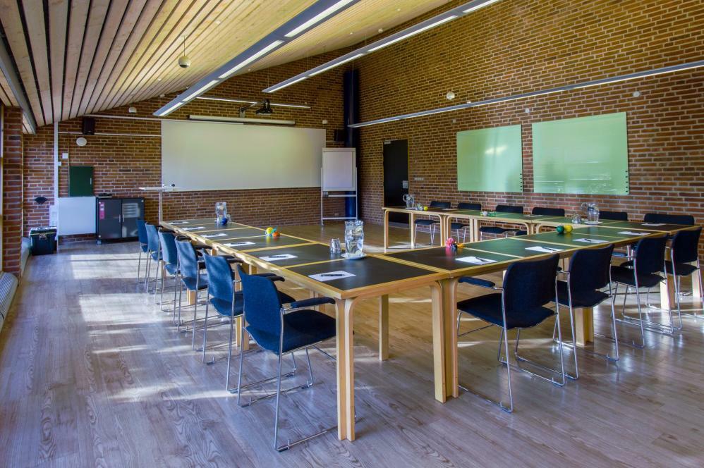 Bymose Hegn Hotel & Kursuscenter Helsinge エクステリア 写真